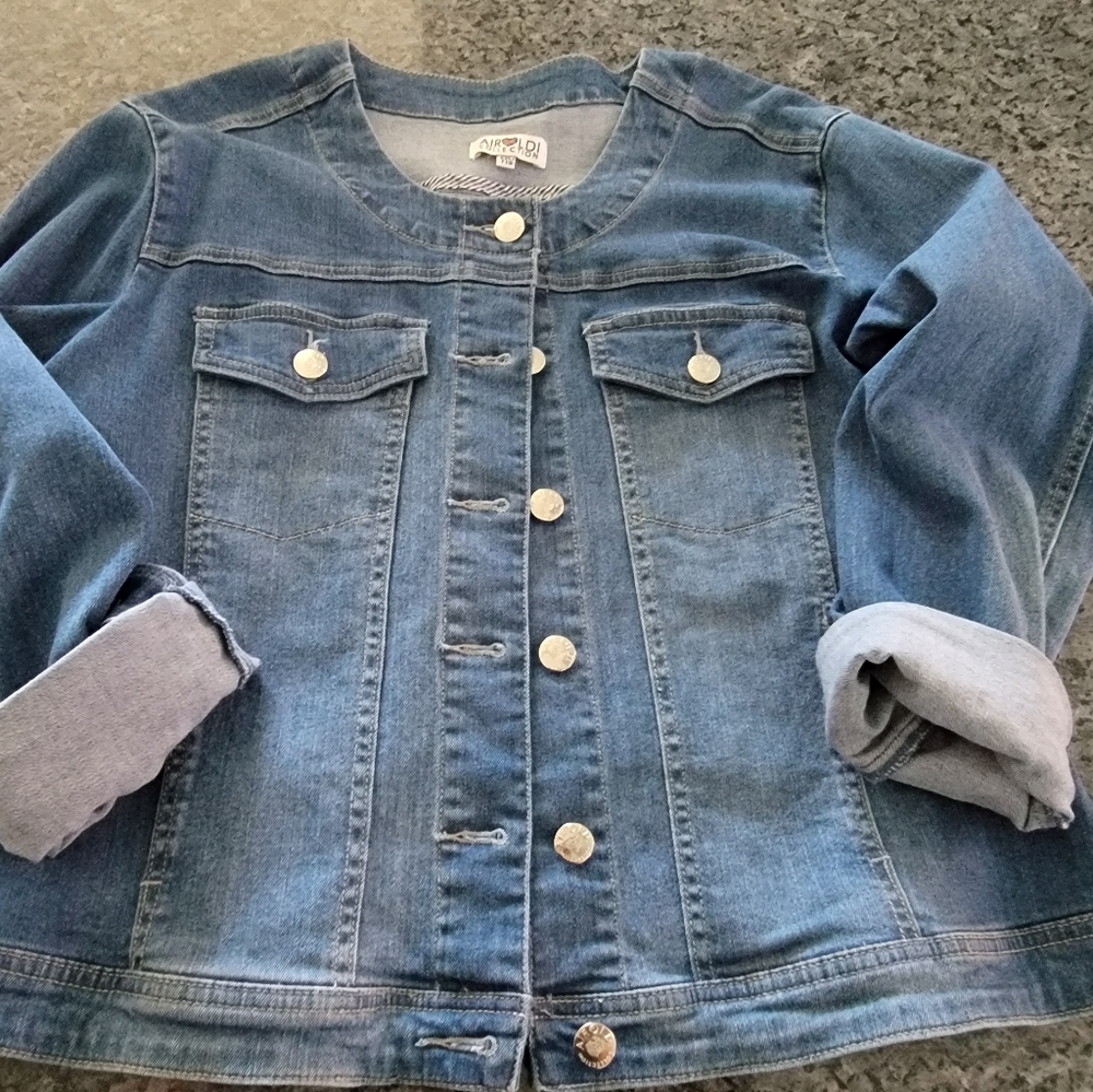 Women's jean jacket